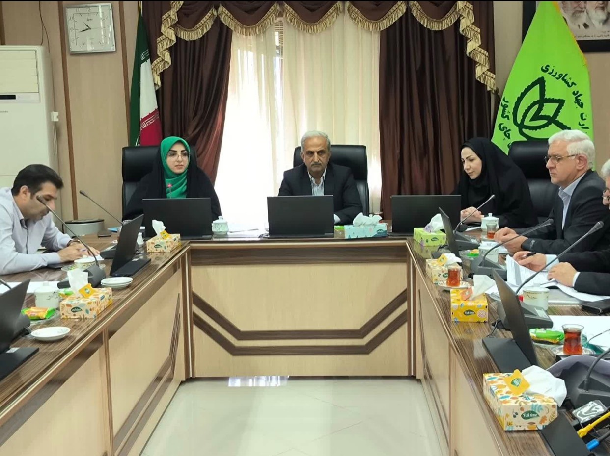 پایش برنامه‌های اصلاح نظام اداری در   سازمان چای ایران